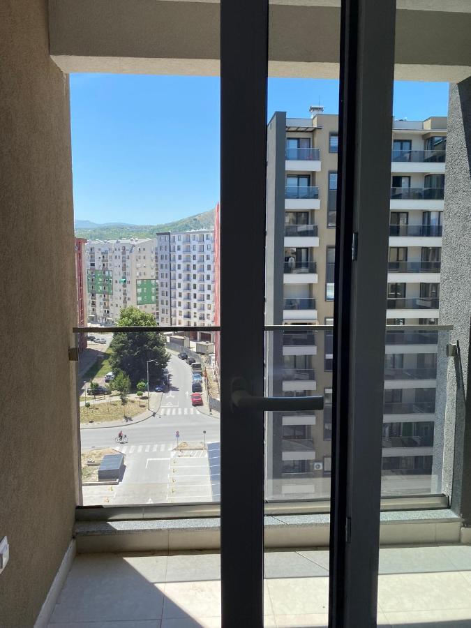 Sunshine Apartment Skopje Luaran gambar
